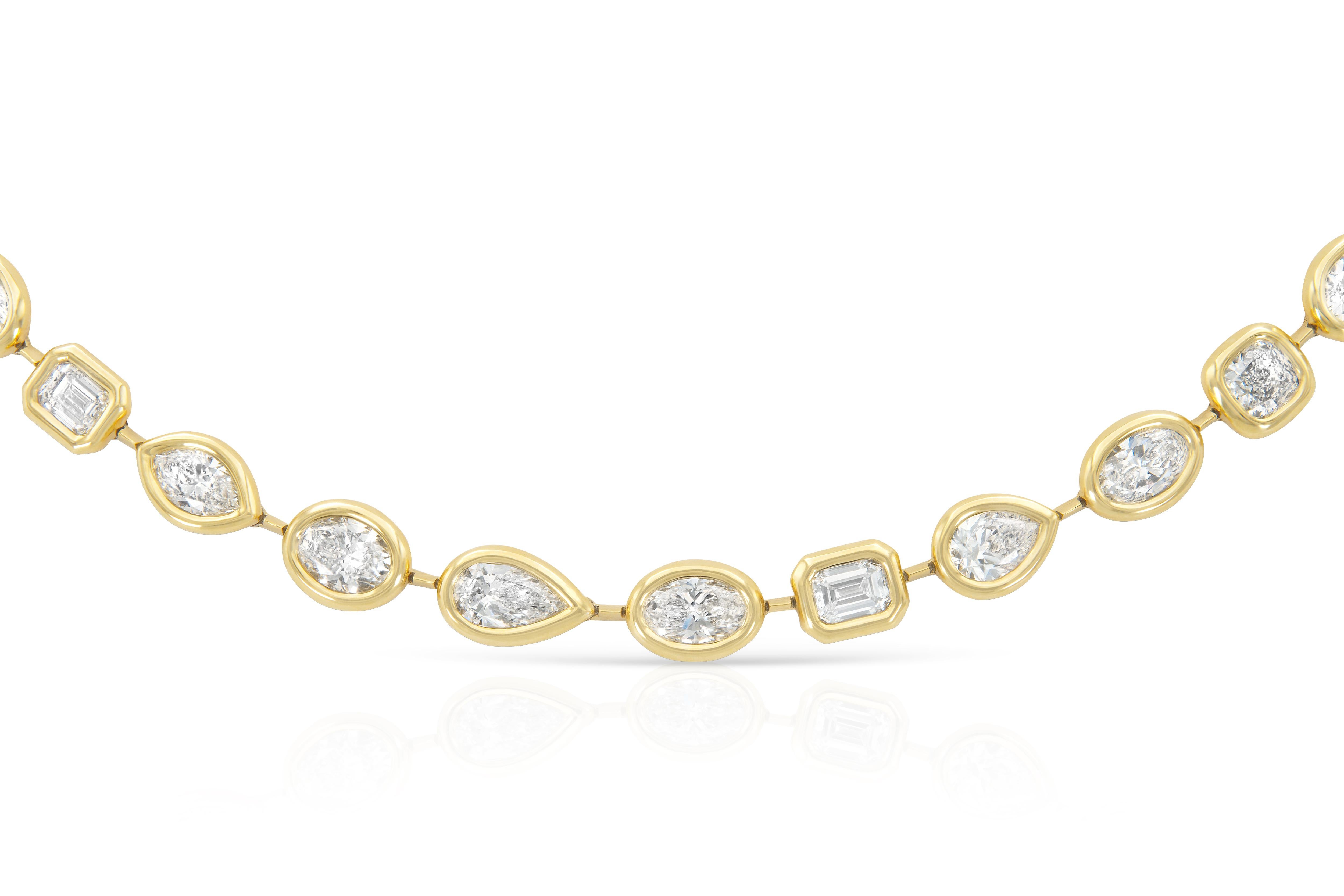 Moderno 18K YG Muli-Shape GIA Diamond Necklace Tw: 19.60 carats in vendita