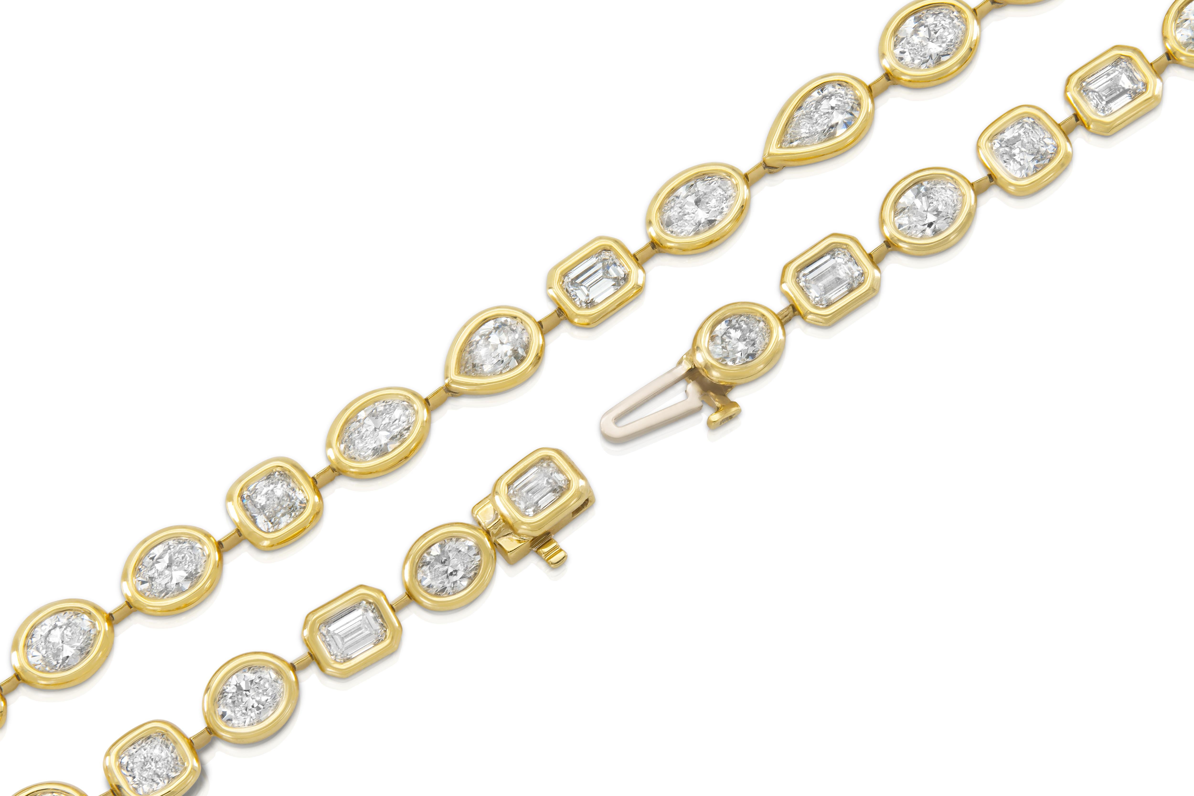 Taglio a goccia 18K YG Muli-Shape GIA Diamond Necklace Tw: 19.60 carats in vendita