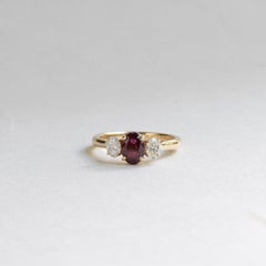 Verlobungsring mit drei Steinen, 18 Karat zertifizierter 1,062 Karat Rubin-Diamantring