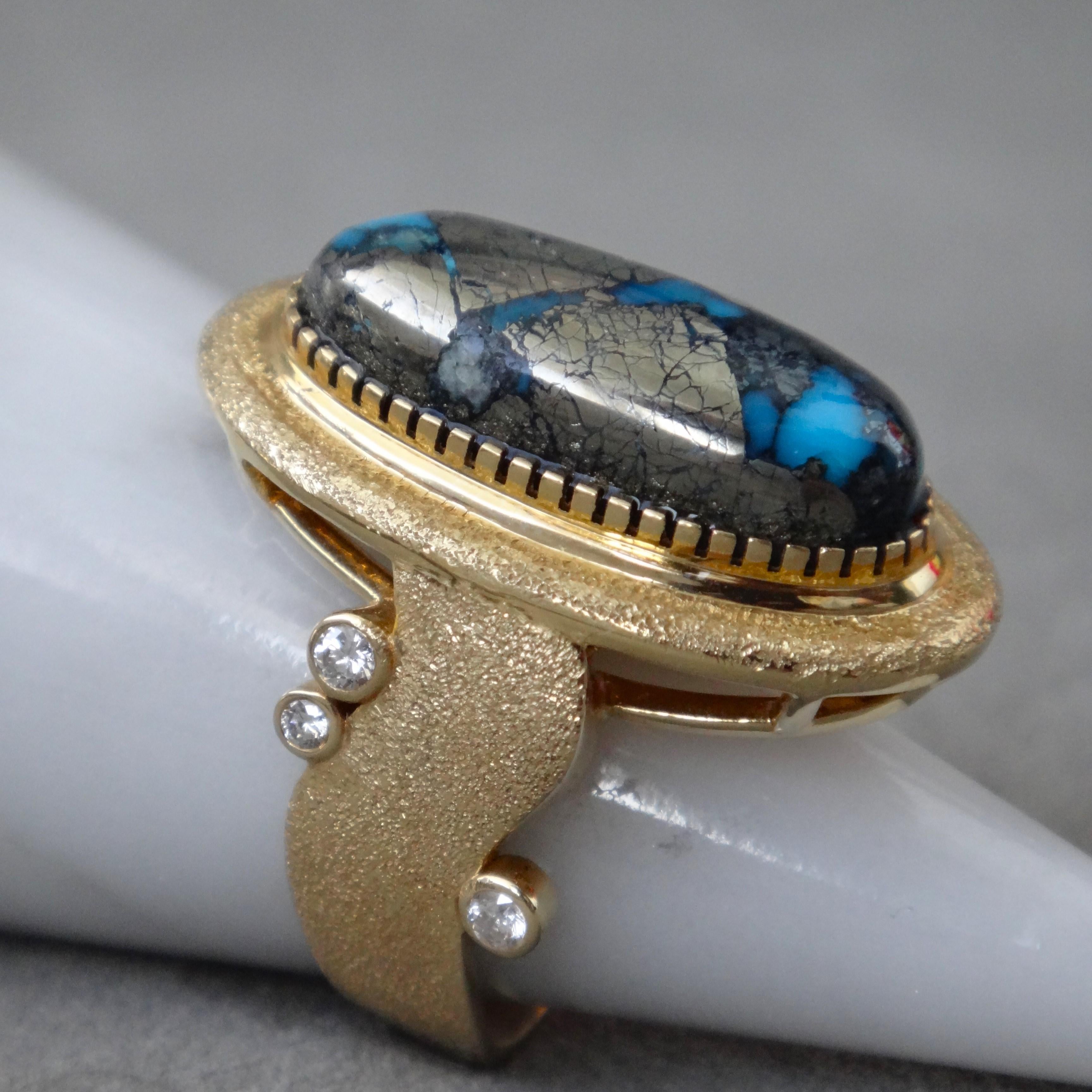 Cabochon 18Karat Gold Diamond And Natural Kingman Ithaca Turquoise Ring For Sale