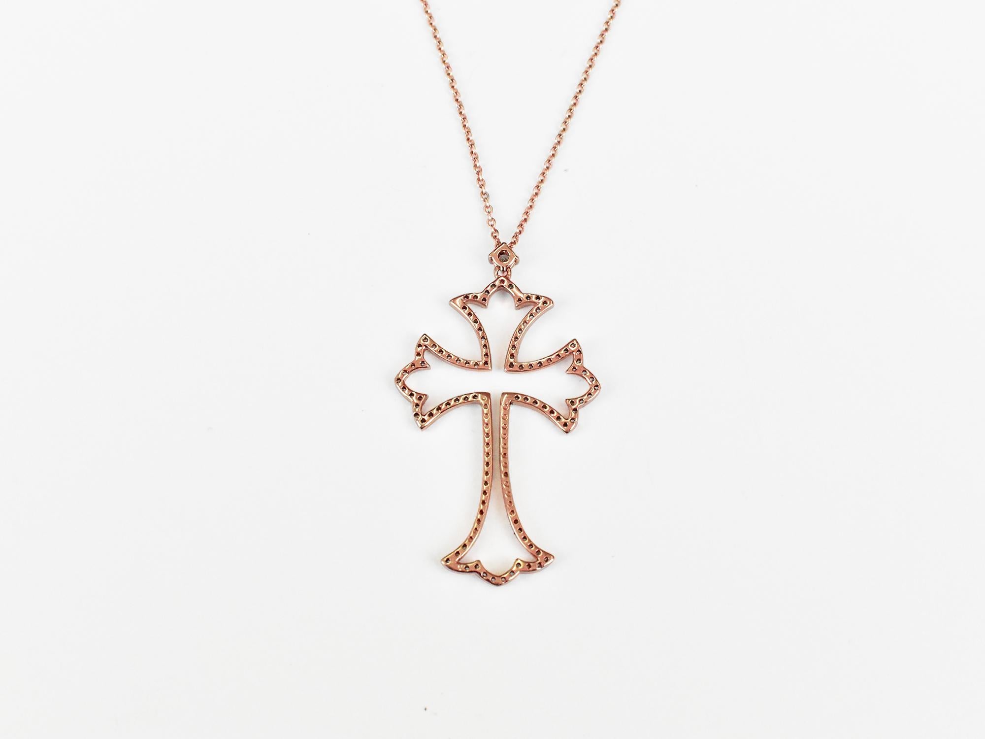 Round Cut 18k Gold Pendant Necklace Rose Gold Cross Diamond Pave For Sale