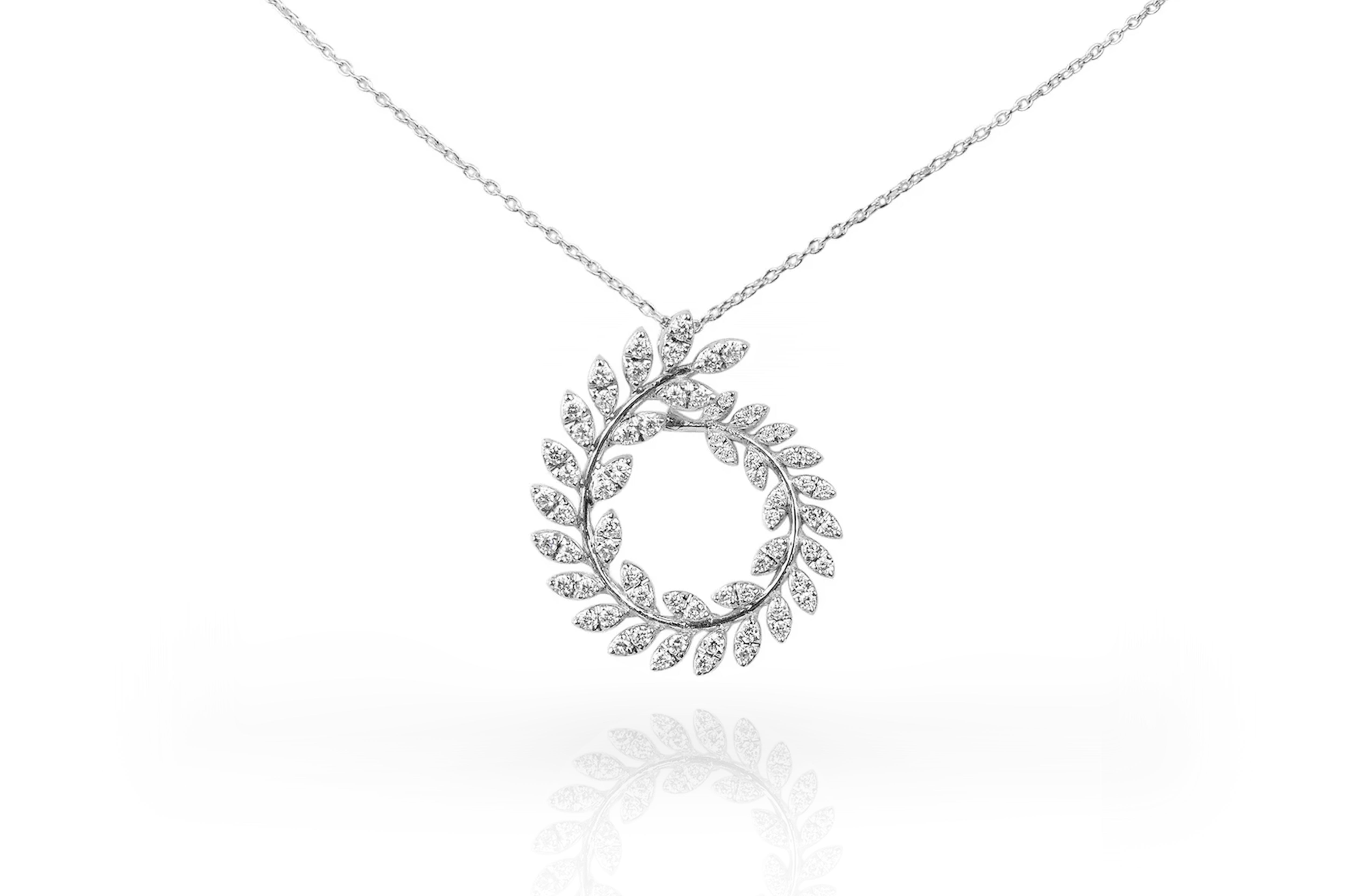 18karat Gold Pendant Necklace White Gold Diamond Pave Leaf Fashion Pendant For Sale