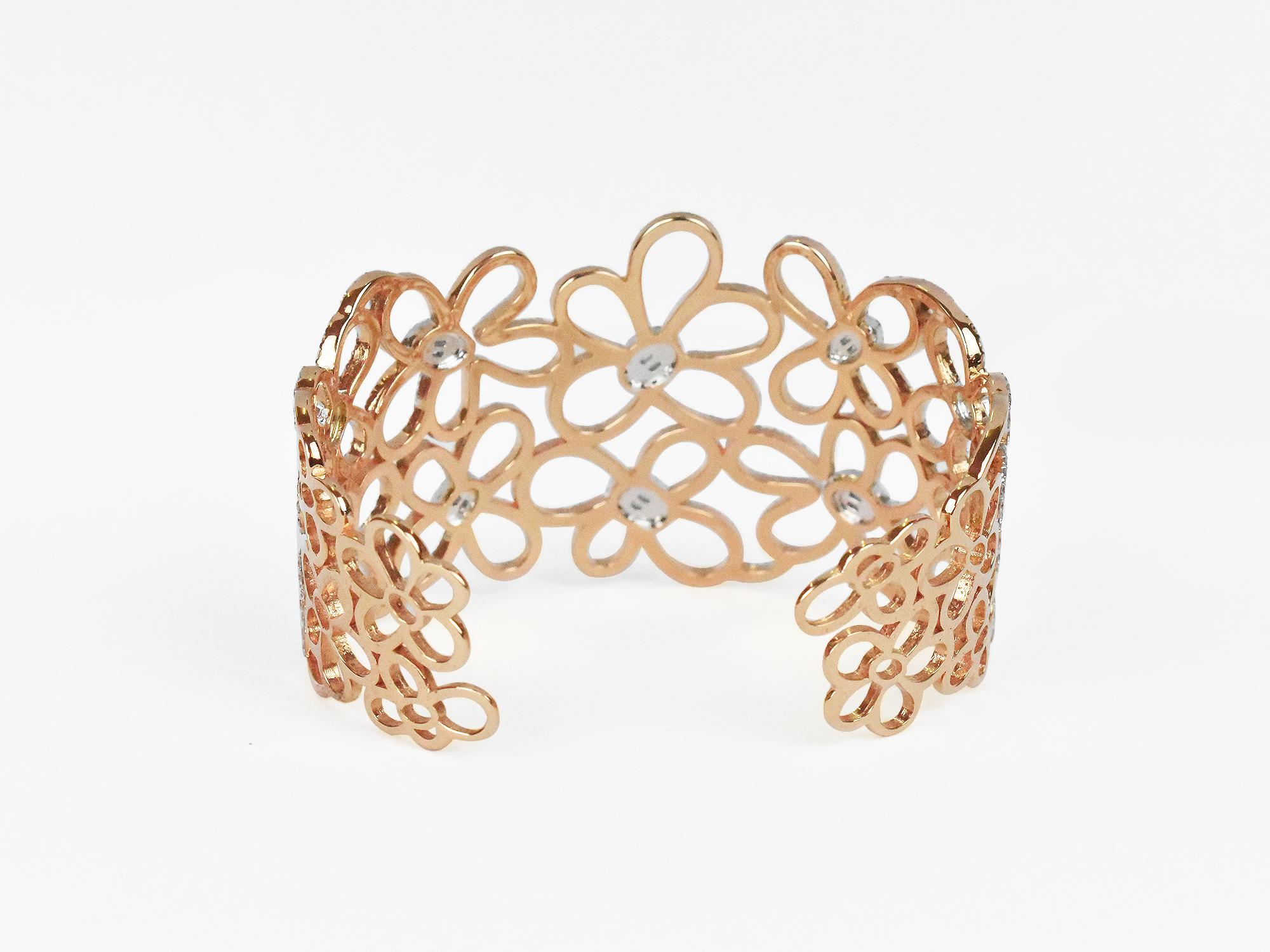 Art nouveau Bracelet manchette ouvert en or rose 18 carats avec diamants pavés en vente