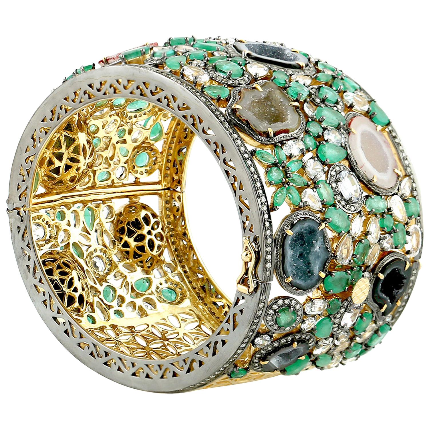 18Karat Gold Silver Diamond Geode Sapphire 19.52 Ct Emerald Cuff Bangle Bracelet