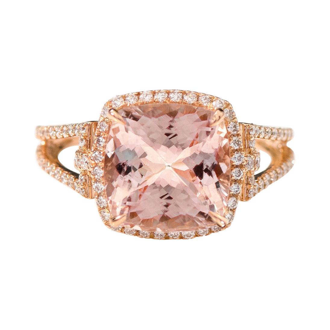 18Karat Rose Gold 4.05 Carat Cushion-Cut Pink Morganite and Diamond Cluster Ring For Sale