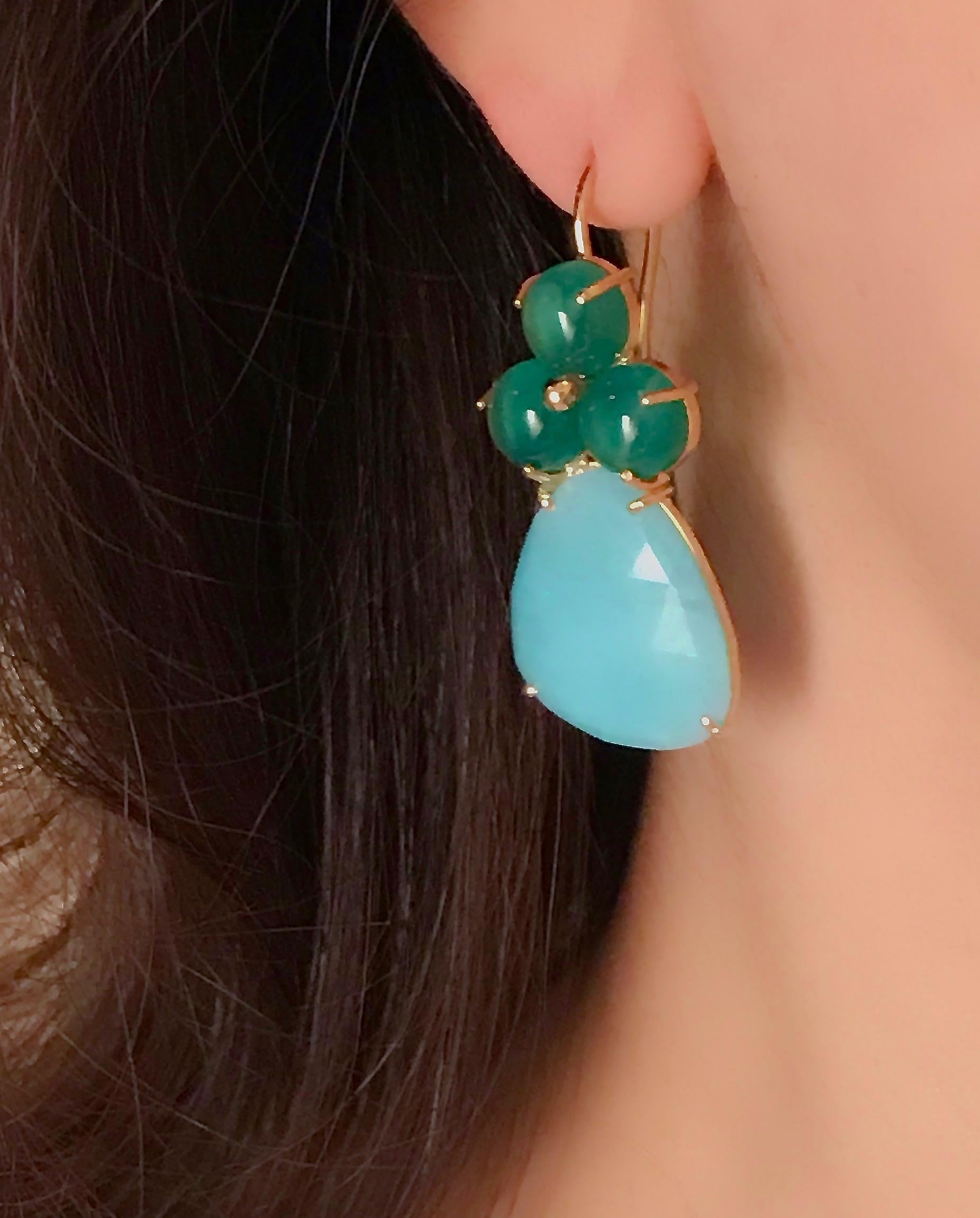 18 Karat Solid Yellow Gold Amazonite Hook Drop Earrings In New Condition For Sale In London, GB