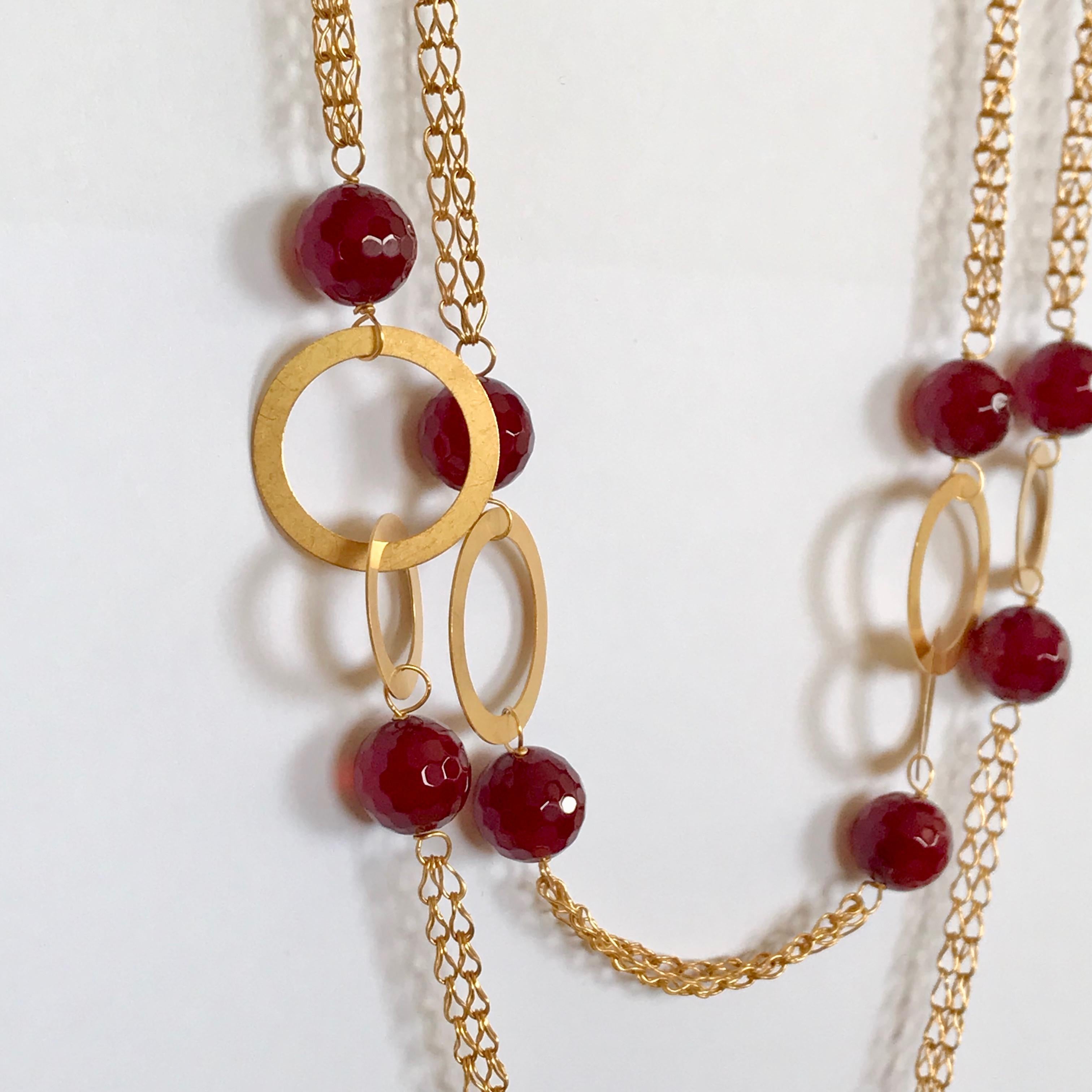 18 Karat Solid Yellow Gold Handmade Cranberry Agate Chain Necklace For Sale 1