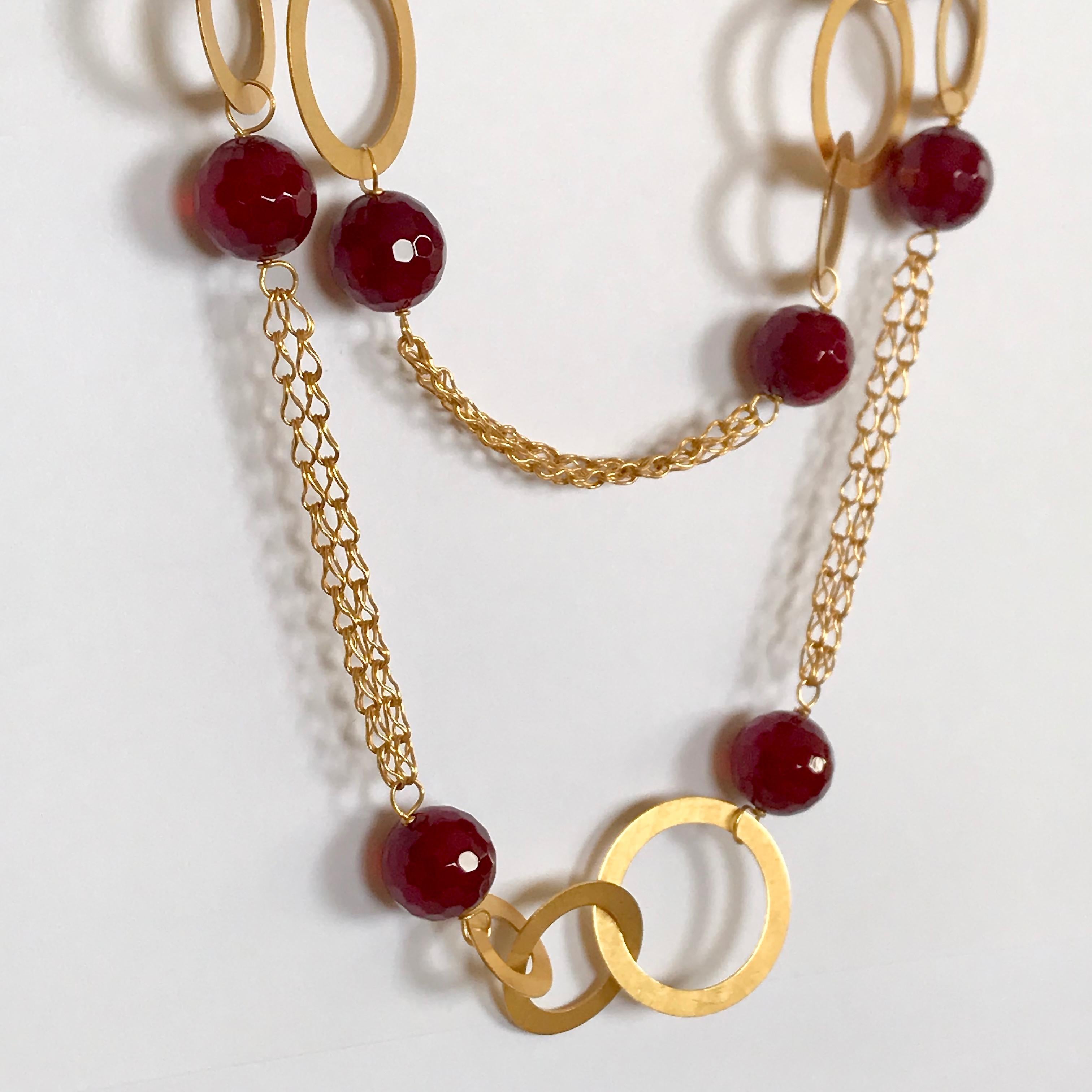 18 Karat Solid Yellow Gold Handmade Cranberry Agate Chain Necklace For Sale 4