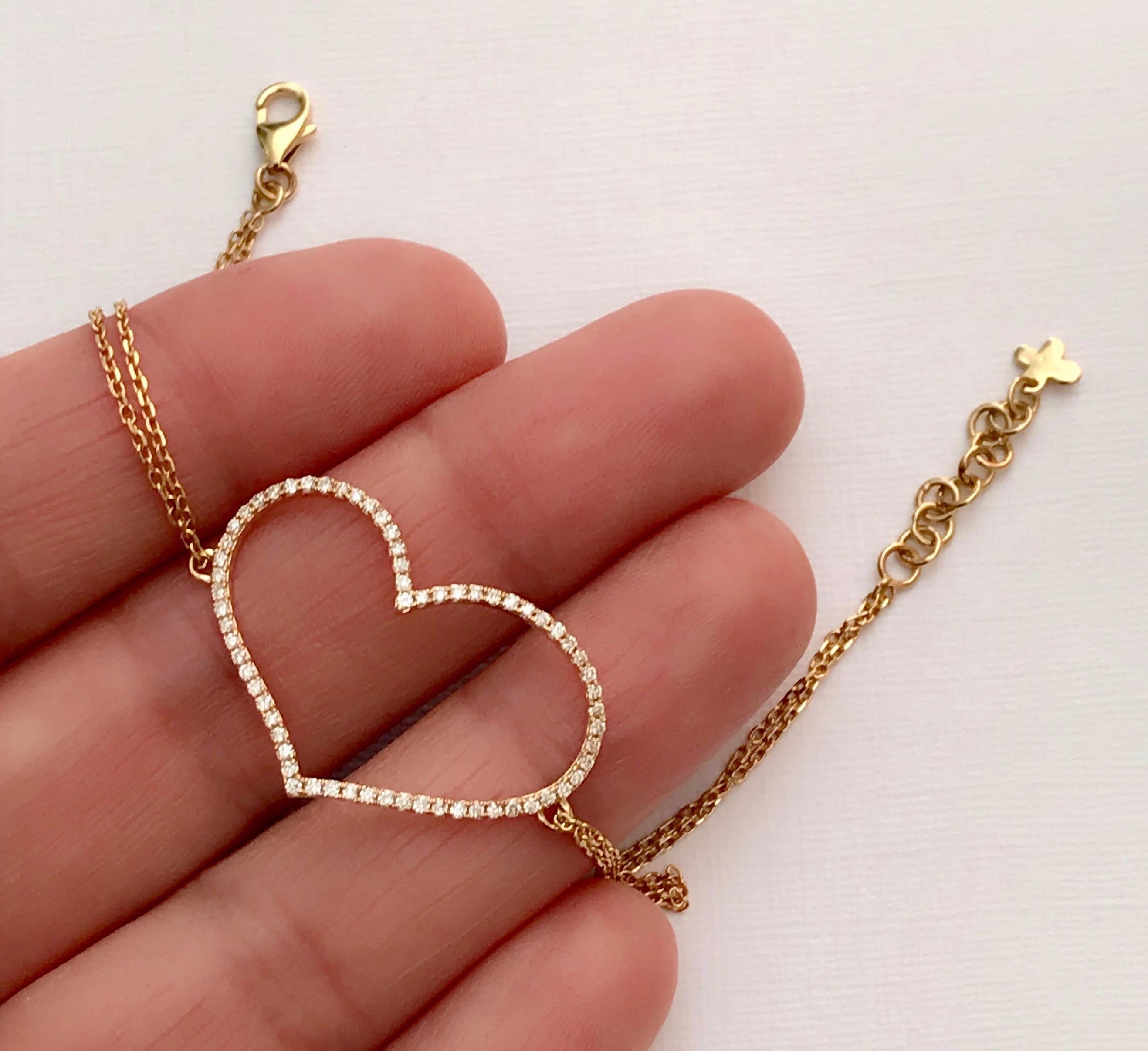 White Diamond 18 Karat Solid Yellow Gold Large Heart Bracelet Bangle For Sale 1