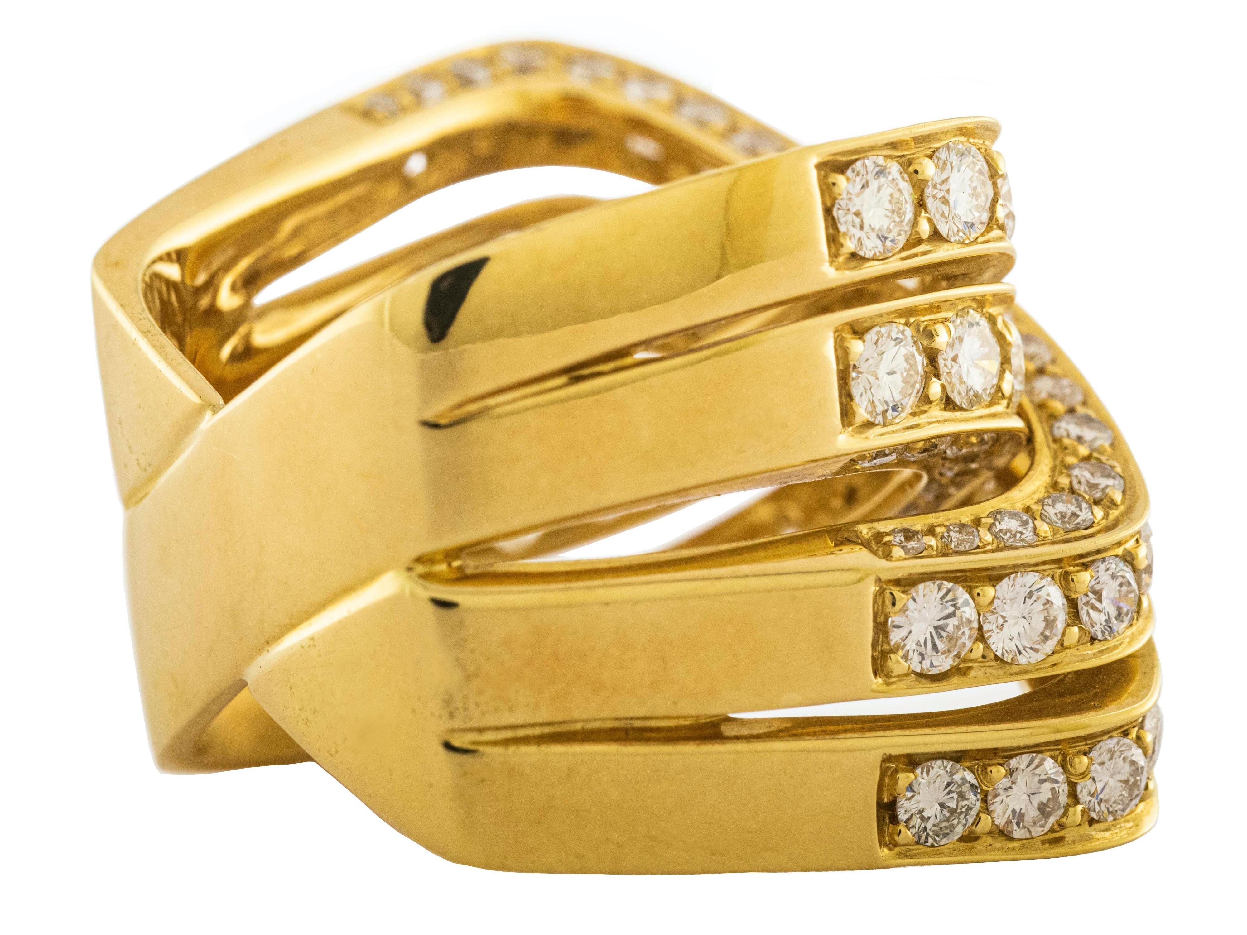 Contemporary 18 Karat Yellow Gold Diamonds Ct 3.89 Knot Ring Cluster Band Cocktail For Sale