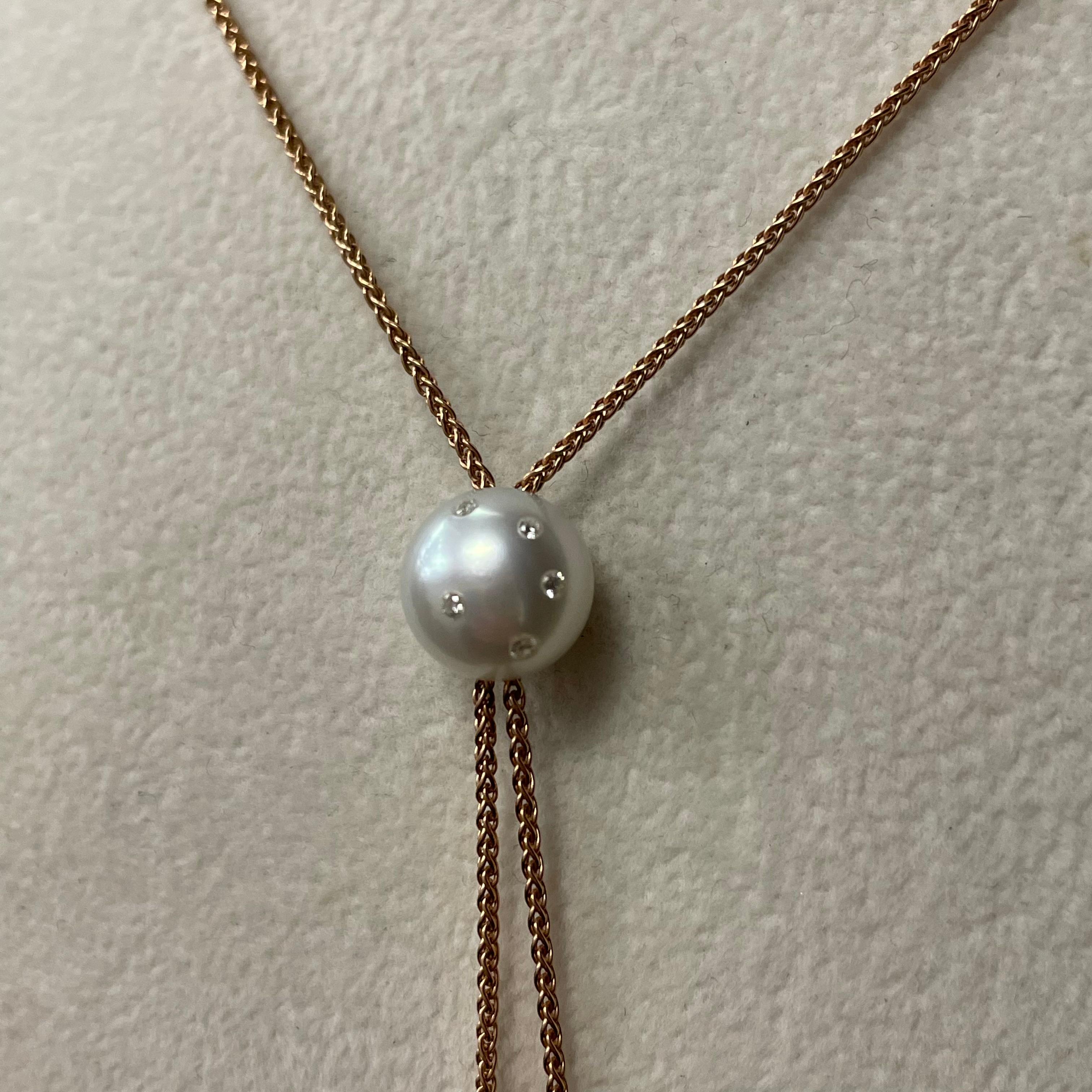 18KR Gold Freshwater Pearl with Diamond by The Yard Style Dangle Drop Necklace In New Condition For Sale In Central, HK