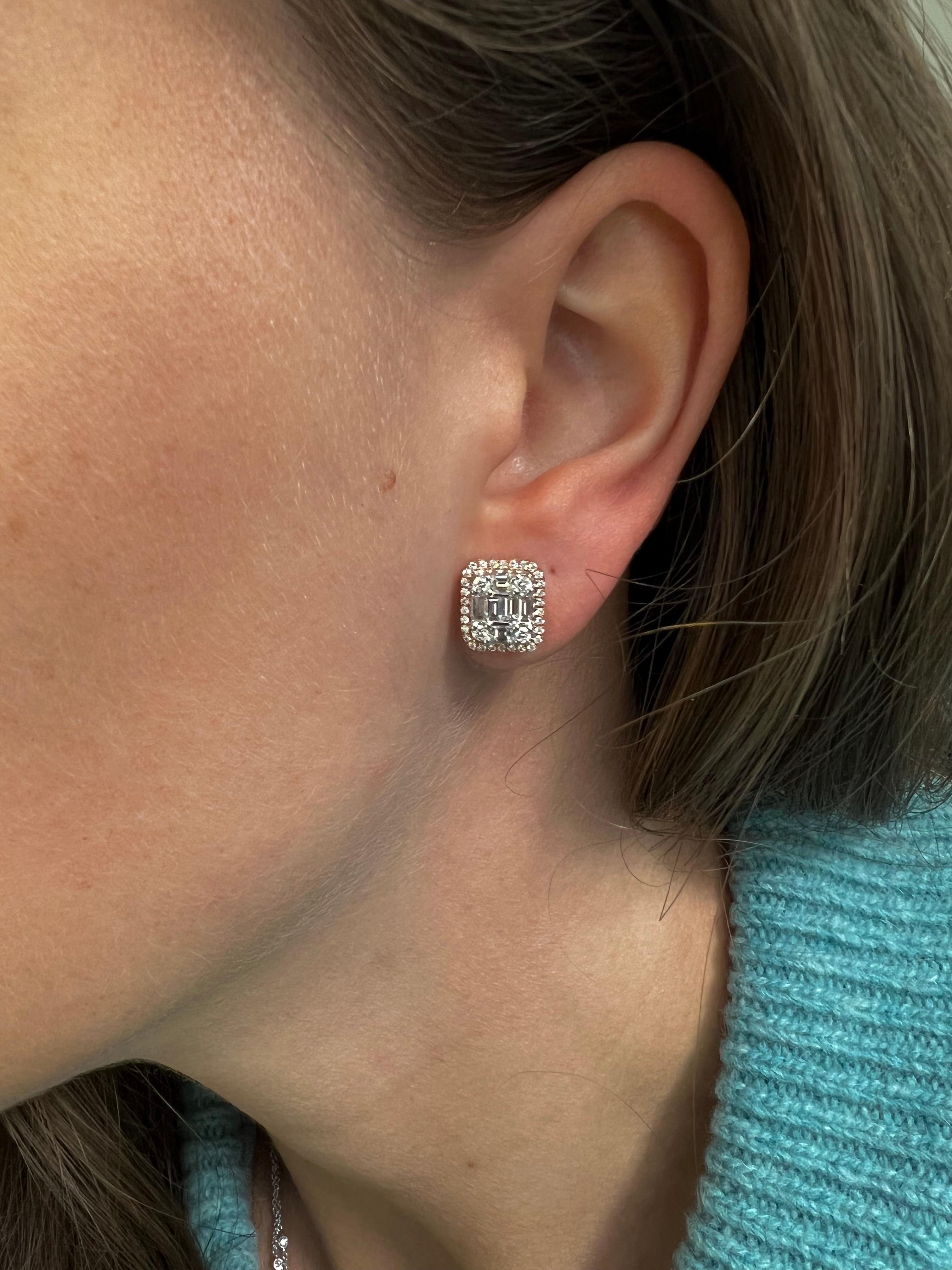 Indulge in the allure of pure luxury with these beautiful round and baguette diamond cluster square stud earrings. These luxurious earrings effortlessly emit an air of dazzling energy, capturing attention wherever you go.

Crafted to perfection, the