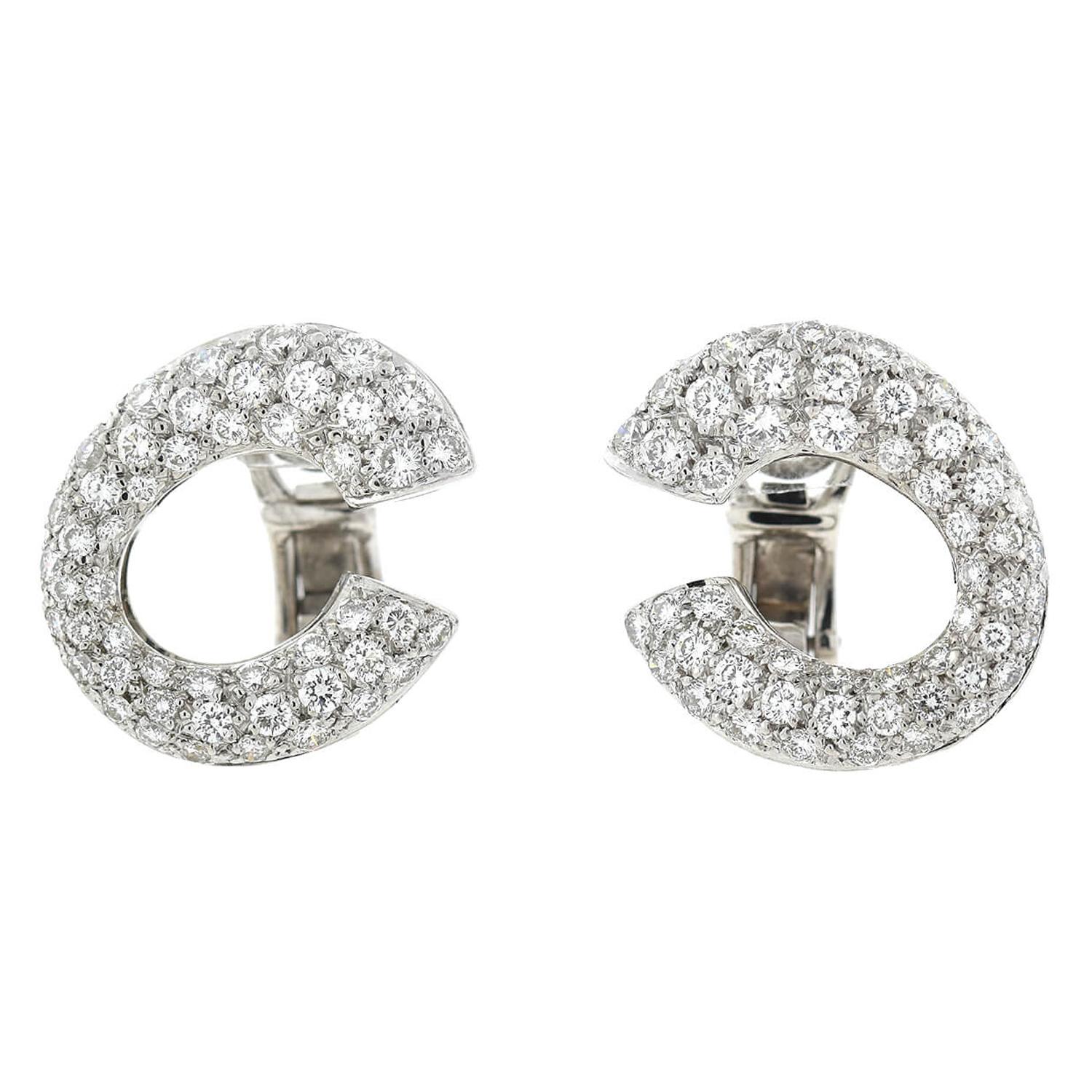 18kt and Diamond Curve Earrings For Sale