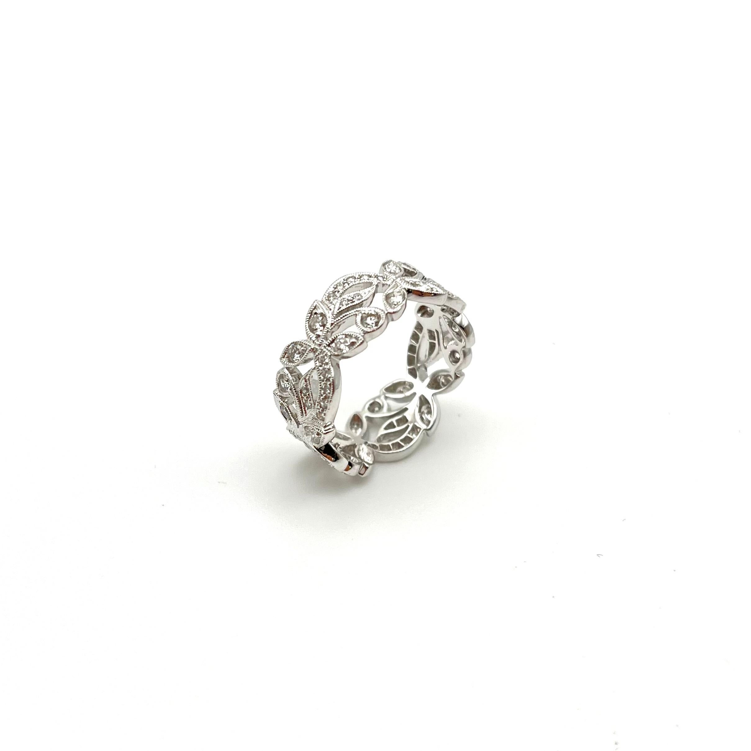 18KT Beverley K Eternity-Ring mit Blumen-Diamant (Moderne) im Angebot