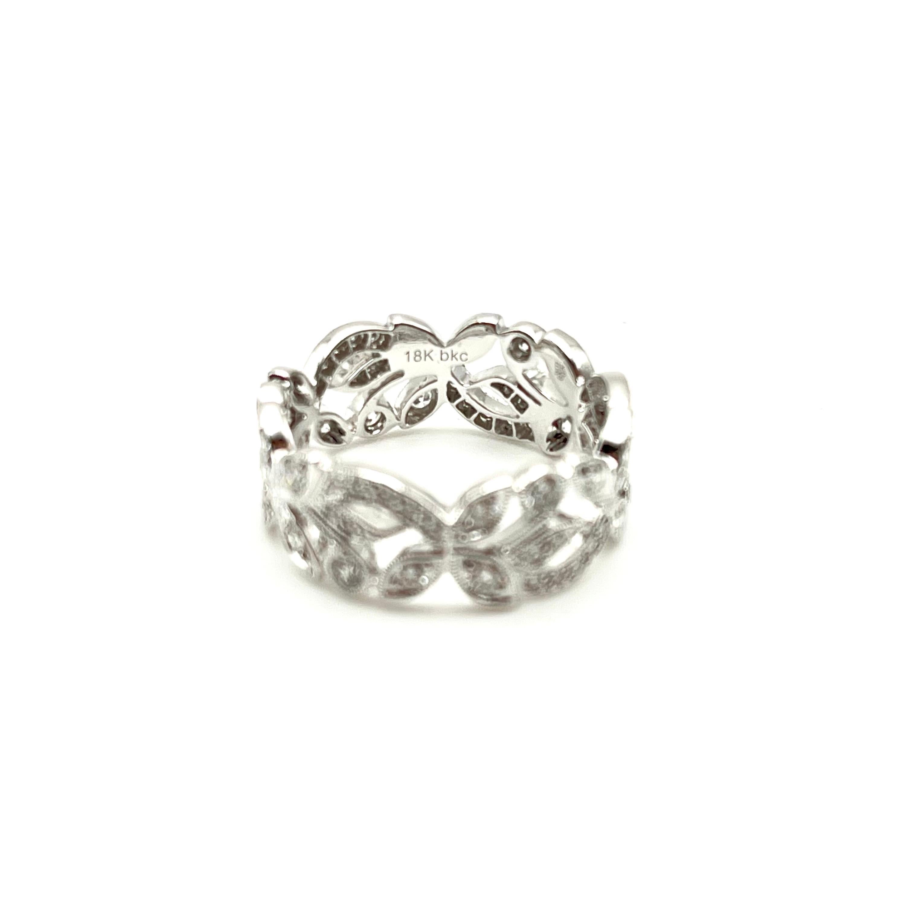 18KT Beverley K Eternity-Ring mit Blumen-Diamant im Zustand „Hervorragend“ im Angebot in Lynchburg, VA