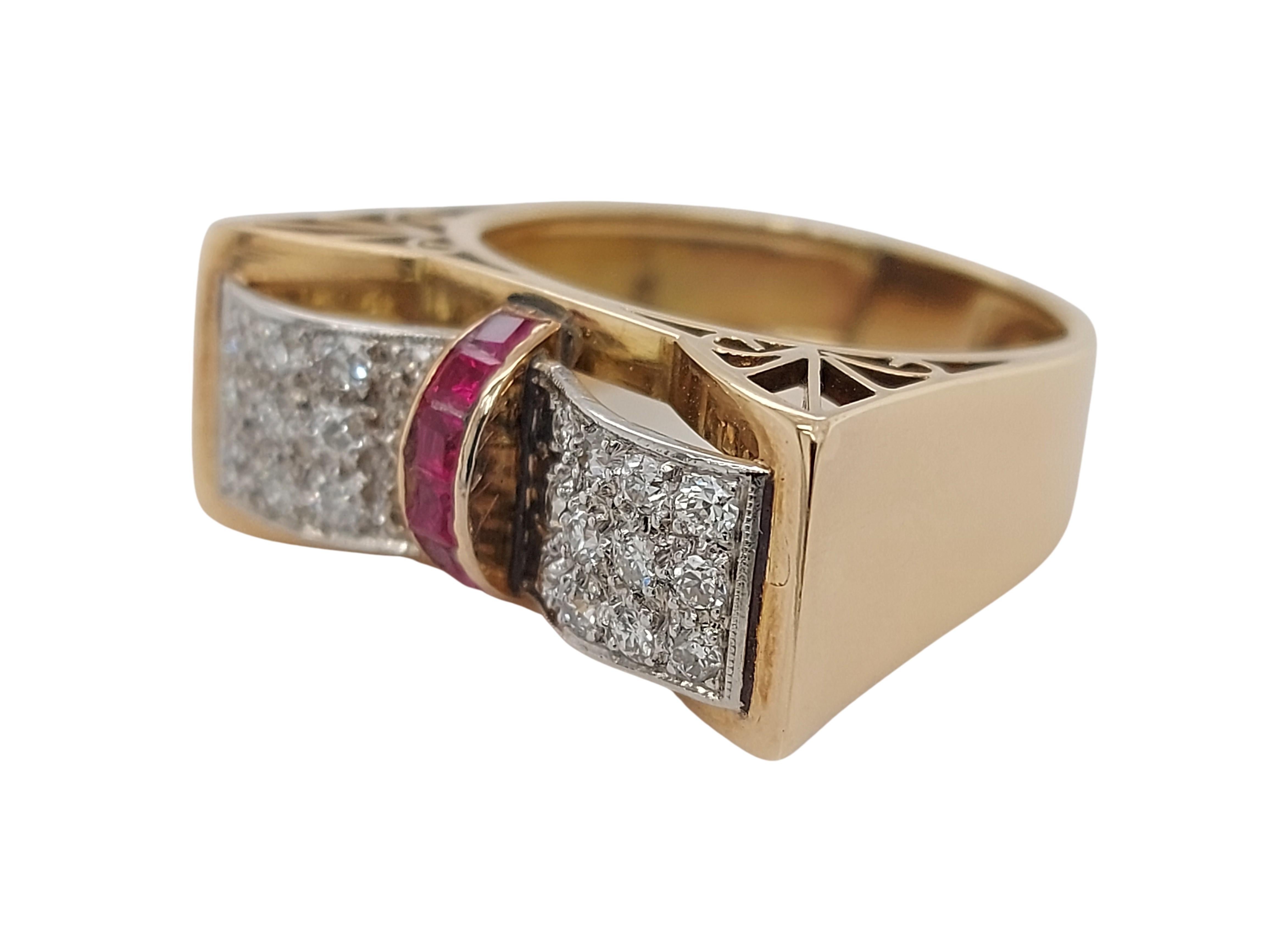 Women's or Men's 18kt BI Colour Gold Vintage 1940' Ring with Ruby's & 1ct Brilliant Cut Diamonds