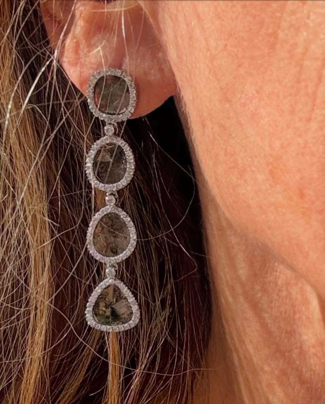18kt  Black Sliced diamond earrings In New Condition For Sale In Birmingham, MI