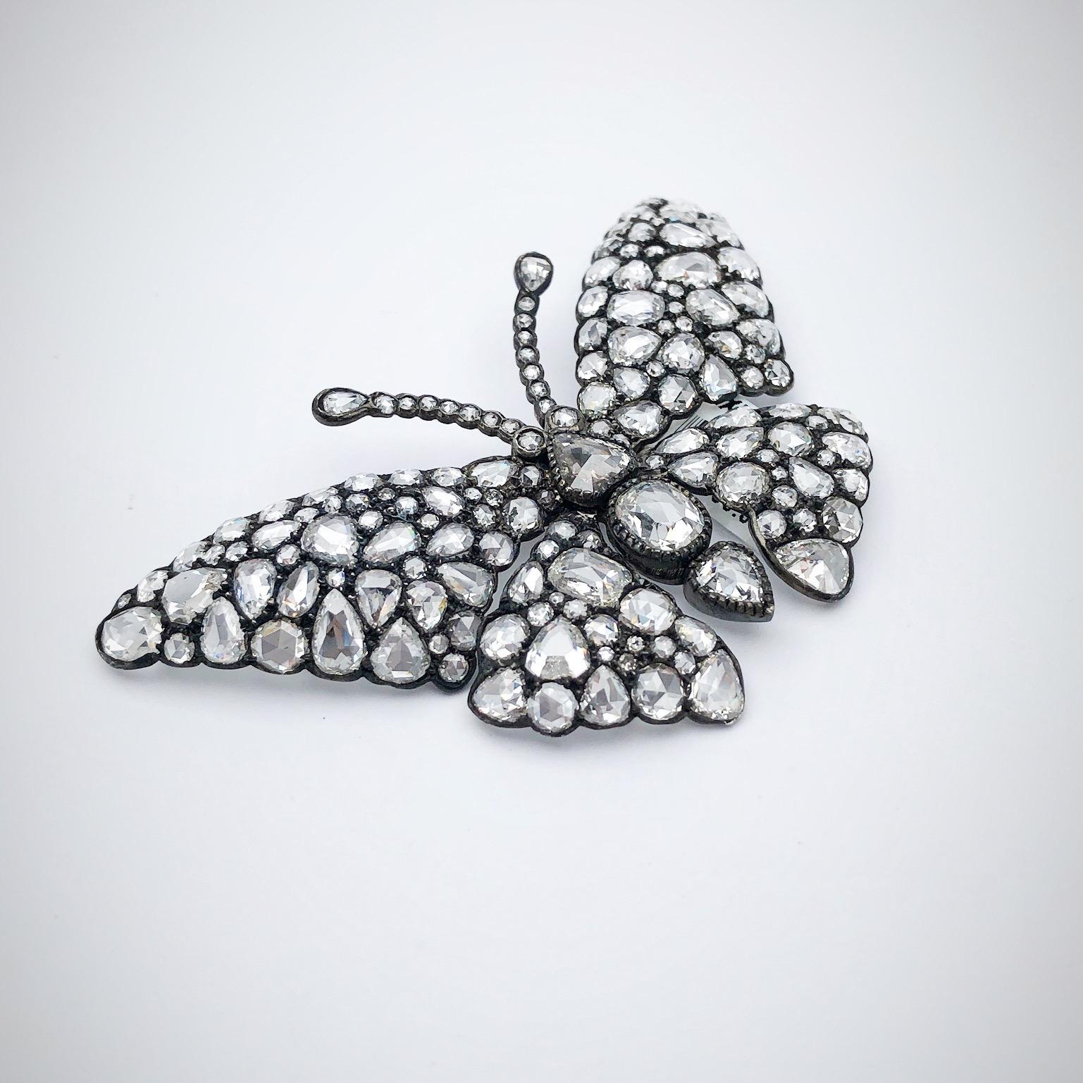 18KT Blackened White Gold Butterfly Brooch with 23.13 Carat Rose Cut Diamonds In New Condition For Sale In New York, NY
