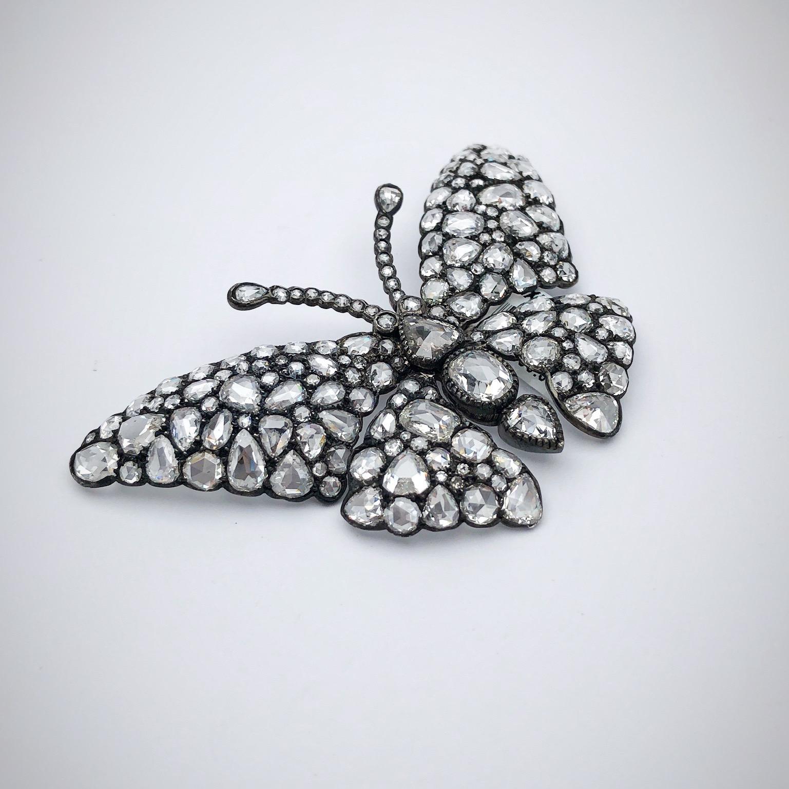 18KT Blackened White Gold Butterfly Brooch with 23.13 Carat Rose Cut Diamonds For Sale 1