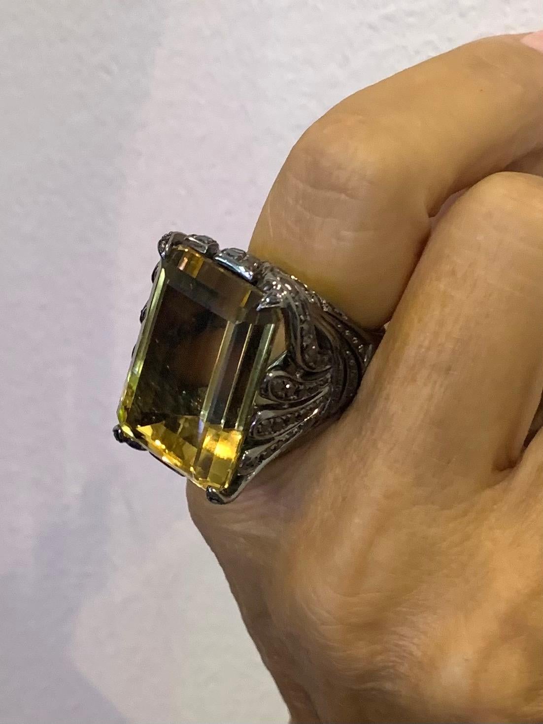 18Kt Blk White Gold One of a Kind Yellow Citrine - Black Diamonds Garavelli Ring For Sale 2