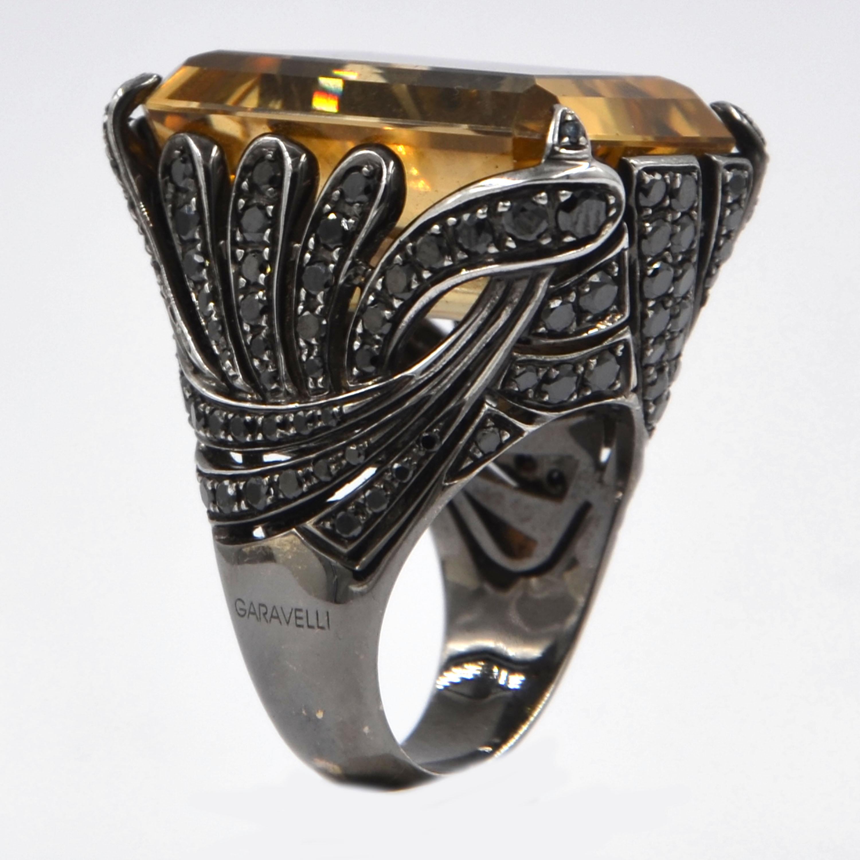 18Kt Blk White Gold One of a Kind Yellow Citrine - Black Diamonds Garavelli Ring In New Condition For Sale In Valenza, IT