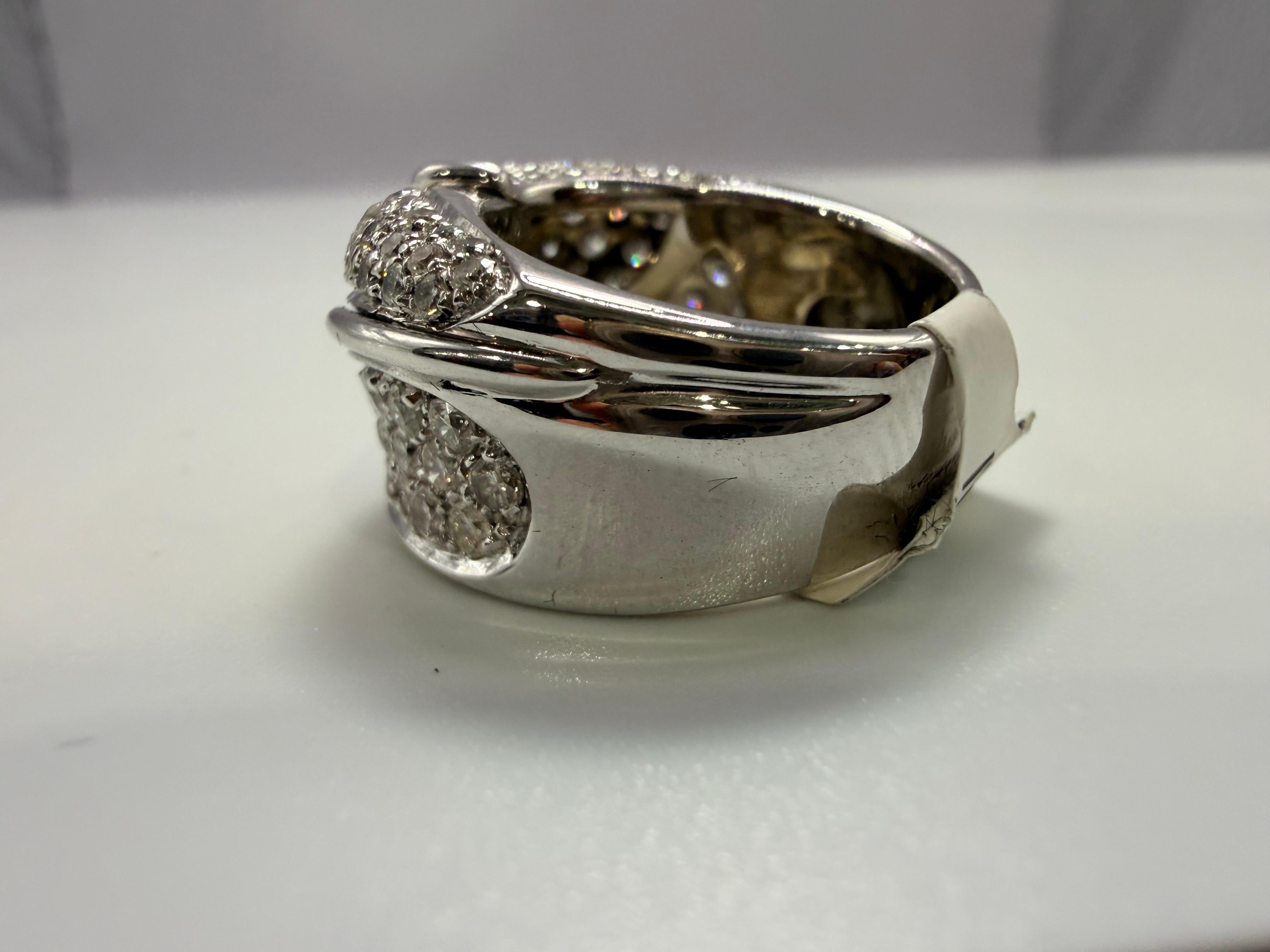 Taglio brillante Anello cocktail 18KT con 2 carati di diamanti VS-SI chiarezza G colore in vendita