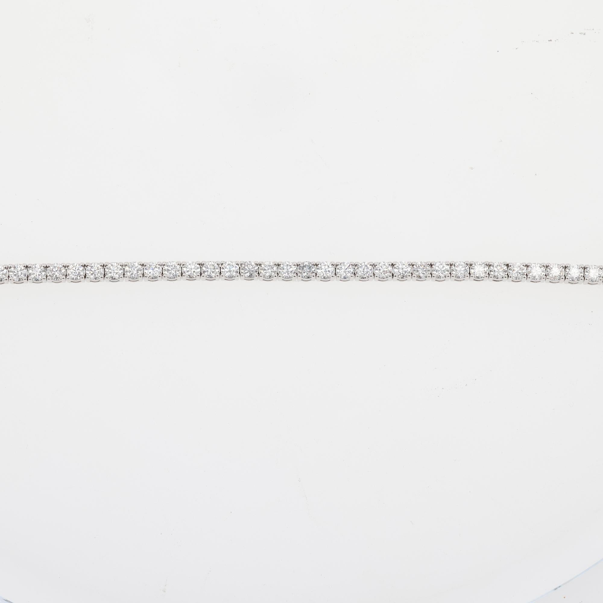 Modern 18kt Diamond Line Bracelet For Sale