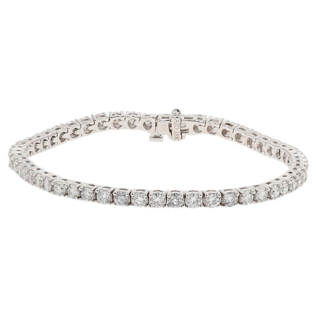 Bracelet ligne de diamants 18 carats en vente