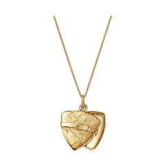 18kt Fairmined Ecological Yellow Gold Engraved World Map Love Locket