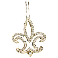Pendentif et chaîne Fleur-de-Lis en or jaune 18 carats avec diamants de 0,50 carat au total