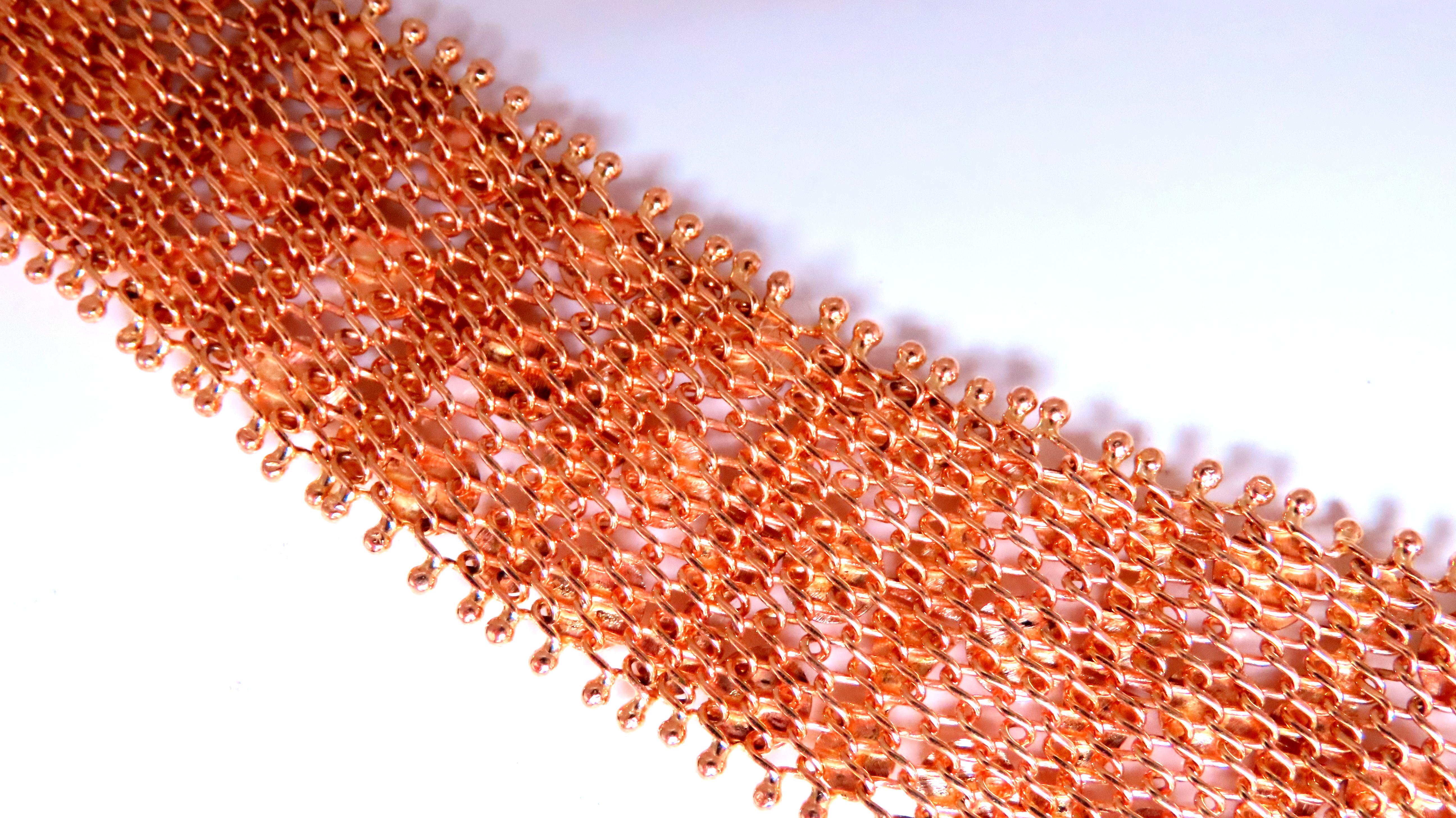 Bracelet cosmopolite en maille élastique 18 carats, large de 25 mm et 44 grammes 12452 Excellent état - En vente à New York, NY