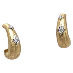 Semi Aros de Diamantes Grabados Florentina 18KT