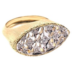 18KT Florentine Engraved East to West Diamond Lattice Ring