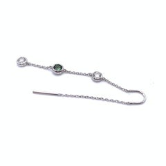 18KT Florentine Gravierte Ohrringe mit grünem Saphir und Diamant