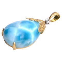 18KT Florentine Engraved Larimar Pendant