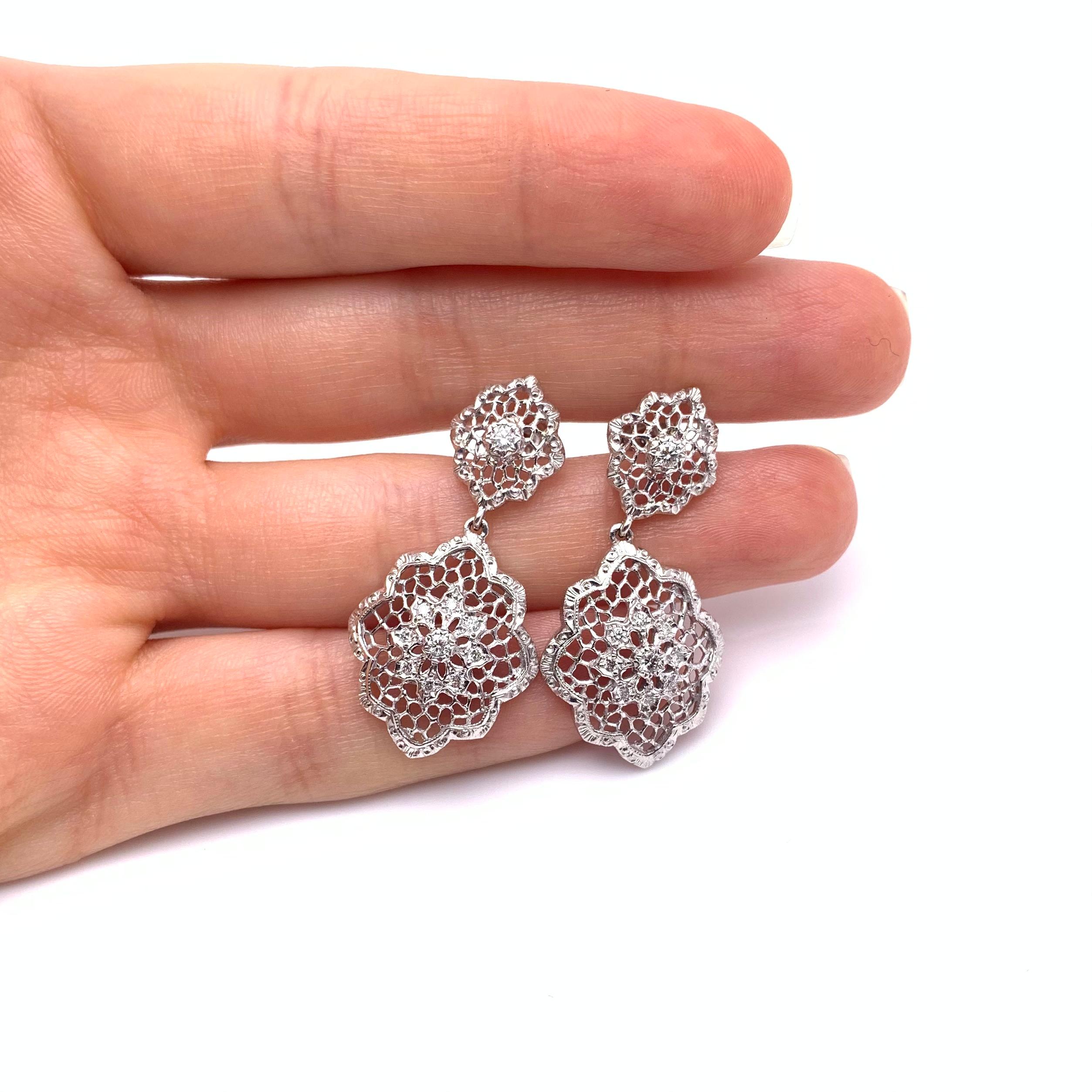 Regency Orecchini con diamanti a reticolo incisi a Florentine 18KT in vendita