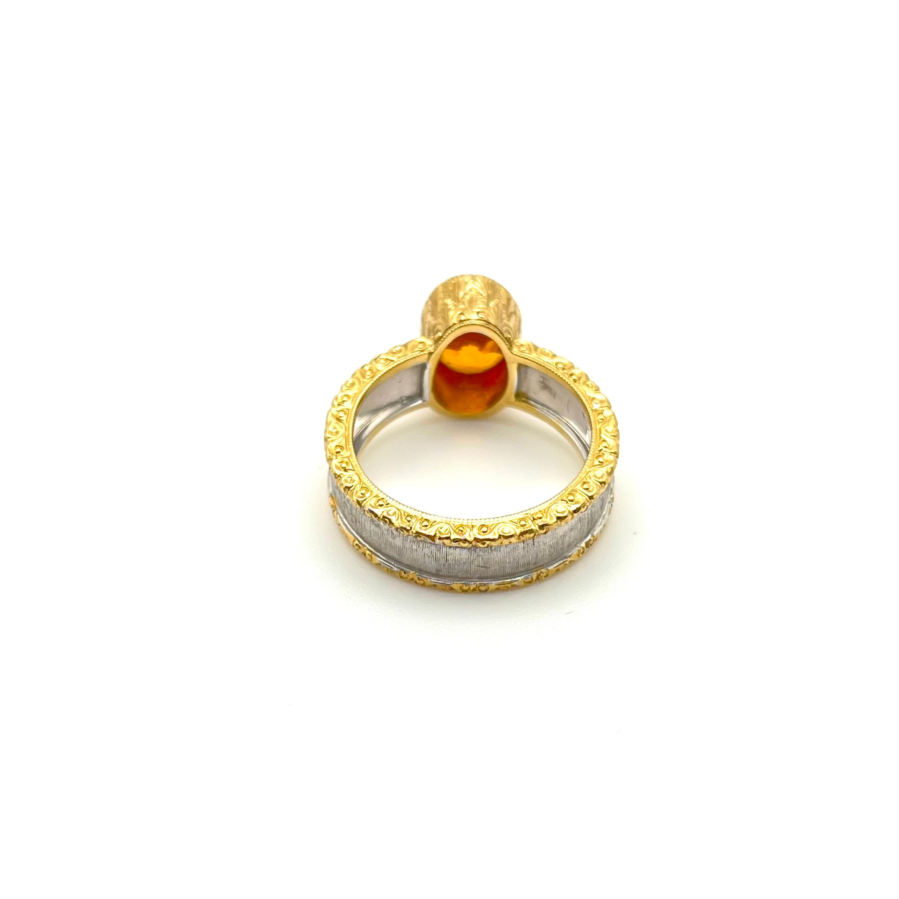 18KT Florentine Engraved Mandarin Garnet Ring For Sale 2