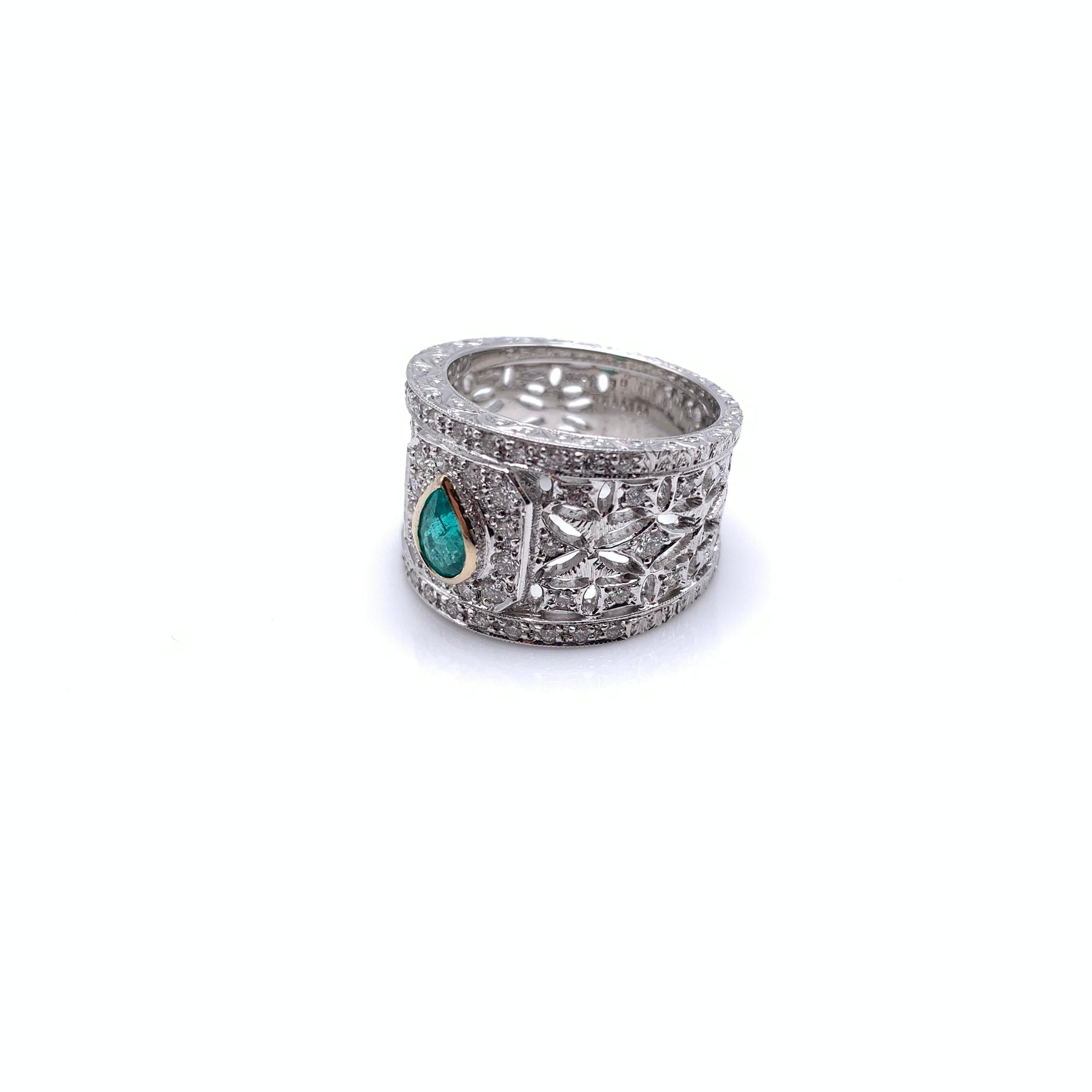 18KT Florentine Engraved Paraiba Tourmaline & Diamond Ring For Sale 1