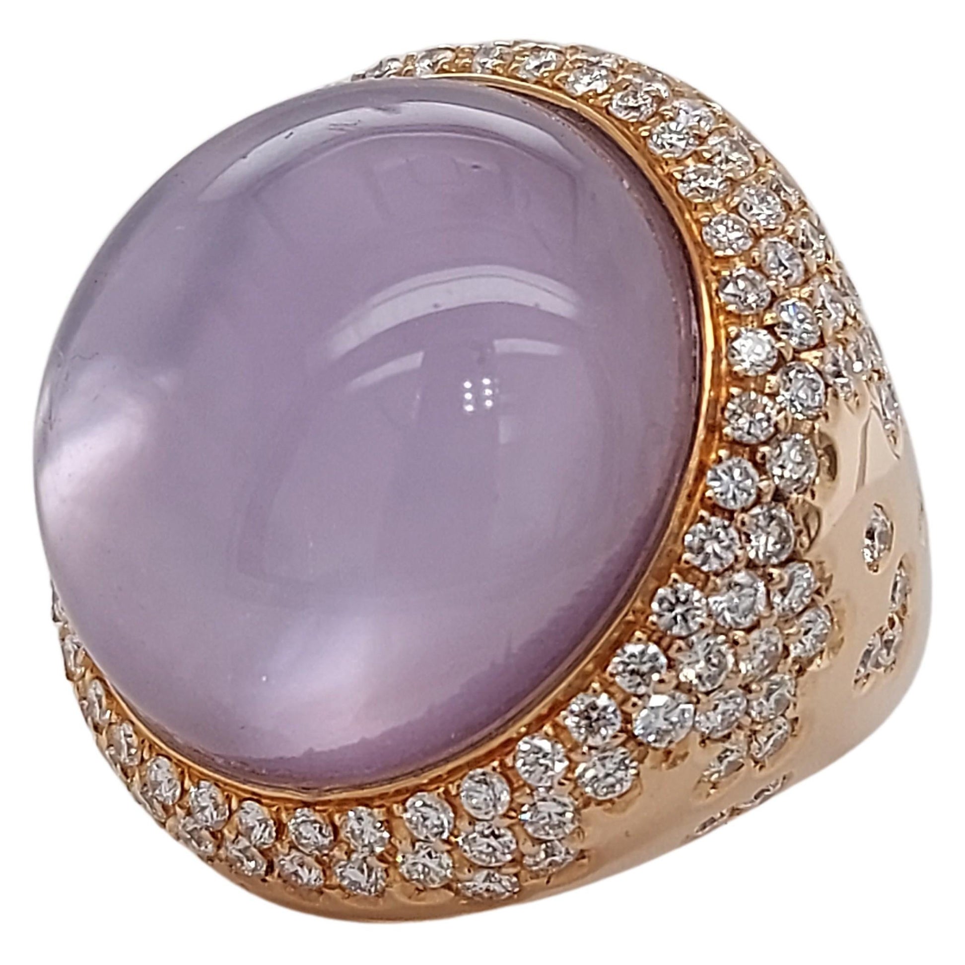 Anello Gioielliamo in oro rosa 18kt con perla e cristallo di rocca con 3,5 carati di diamanti incastonati

Perla con cristallo di rocca sulla parte superiore che conferisce all'anello un aspetto unico e sorprendente.

Diamanti: 150 diamanti insieme,
