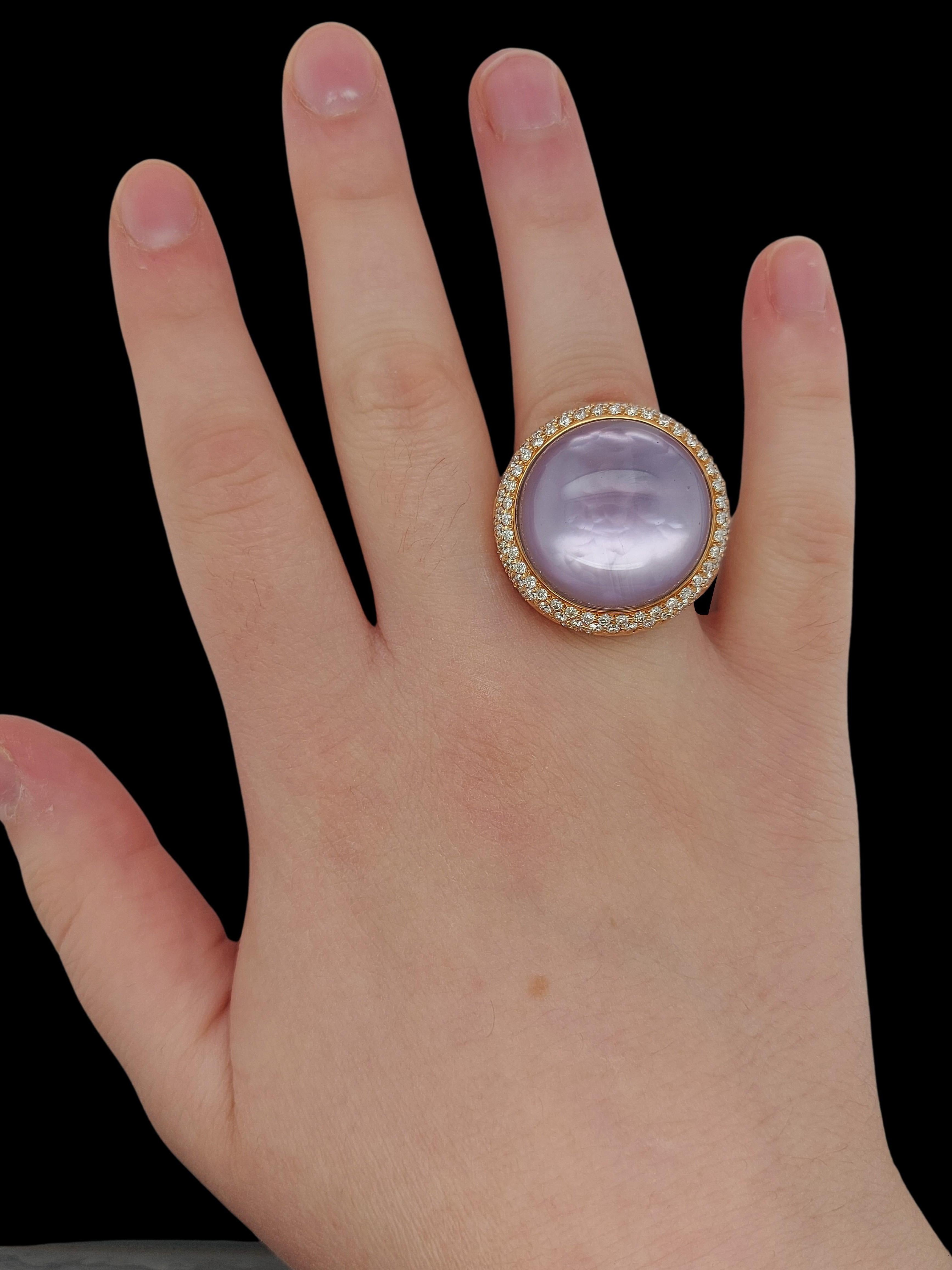 18kt Gioielliamo pink Gold Ring with Pearl & Rock Crystal set 3.5ct Diamonds In New Condition For Sale In Antwerp, BE