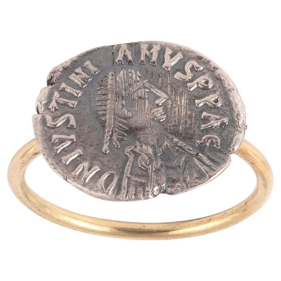 Early Byzantine Gold Ring with Christ c. 6th Century AD For Sale at 1stDibs