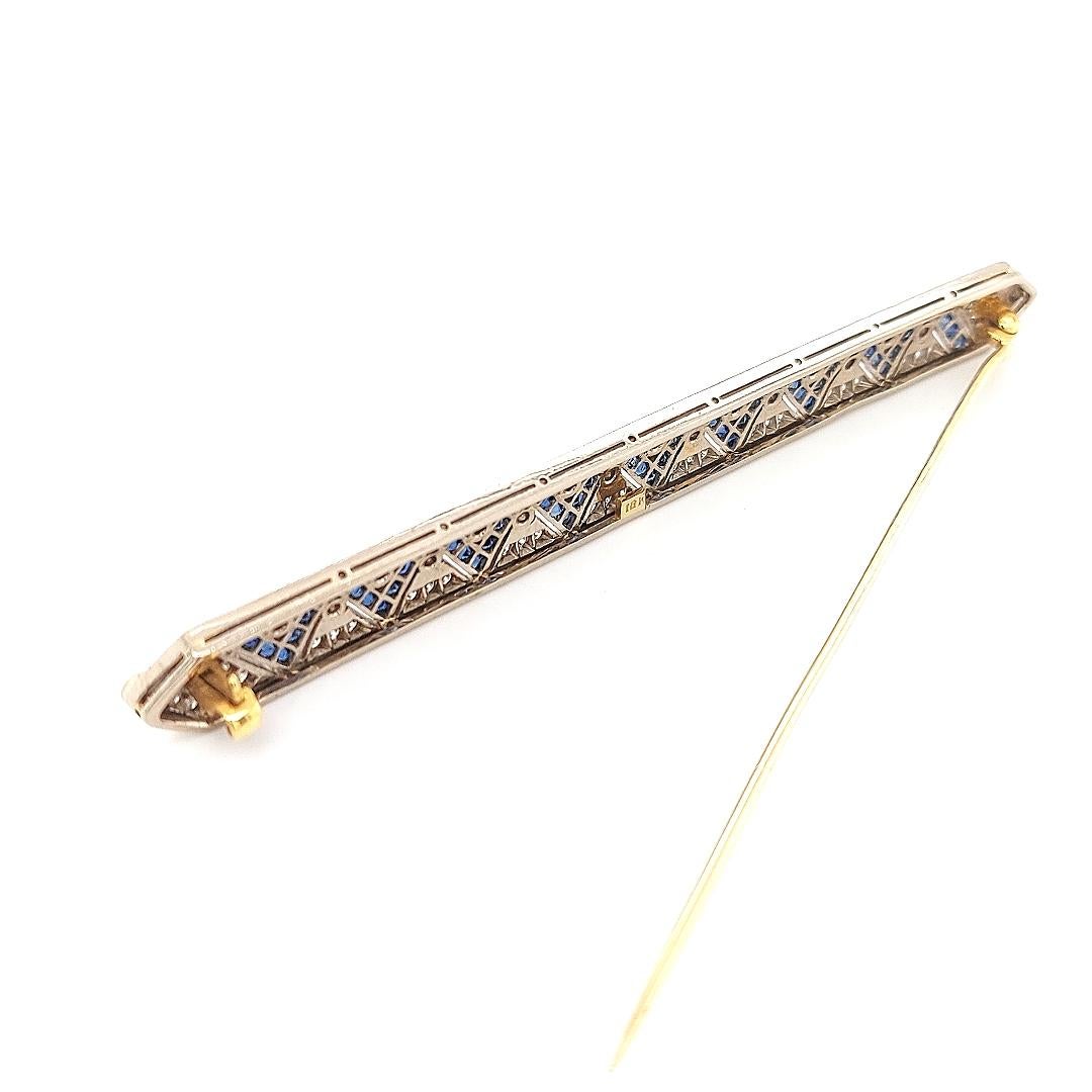 18kt Gold Large Brooch with Zig Zag Sapphires and Diamonds For Sale 8