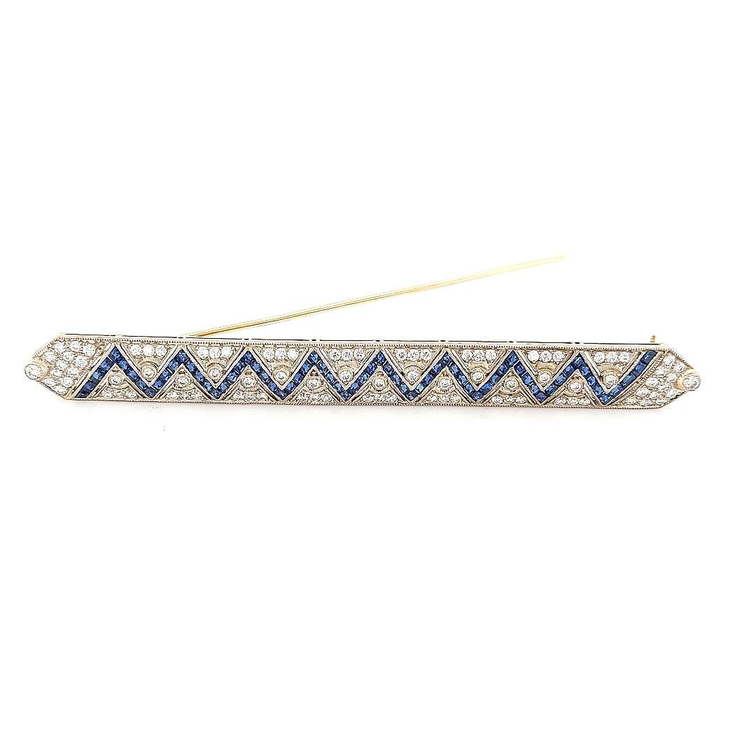 18kt Gold Large Brooch with Zig Zag Sapphires and Diamonds For Sale 2