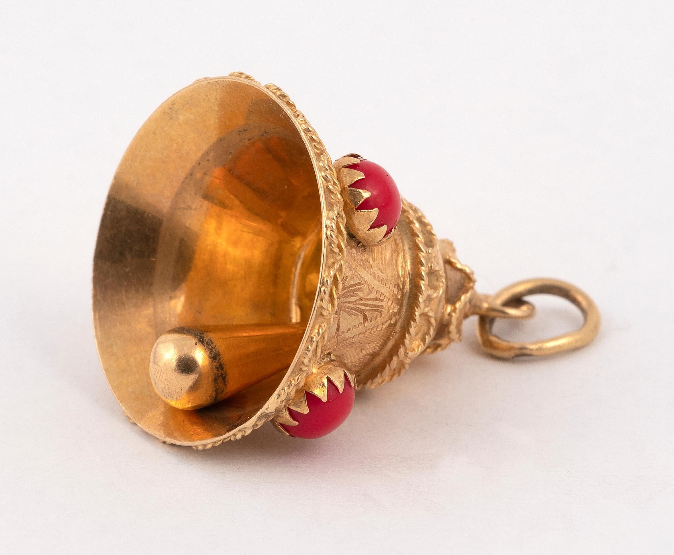 18 Karat Gold and Cabochon Red Glass Bell Charm In Excellent Condition In Firenze, IT