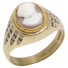 18kt Gold and Carved Cameo Ring