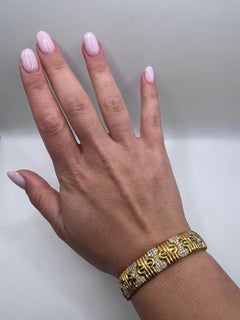 18kt Gold and Diamond Bangle