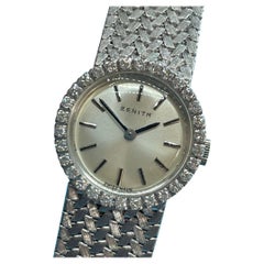 Montre pour femme Zenith en or 18 carats et diamants naturels, remontage manuel, années 1970