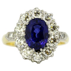 18kt Gold and Platinum Ladies Cluster Ring with Natural Blue Sapphire and Diamon