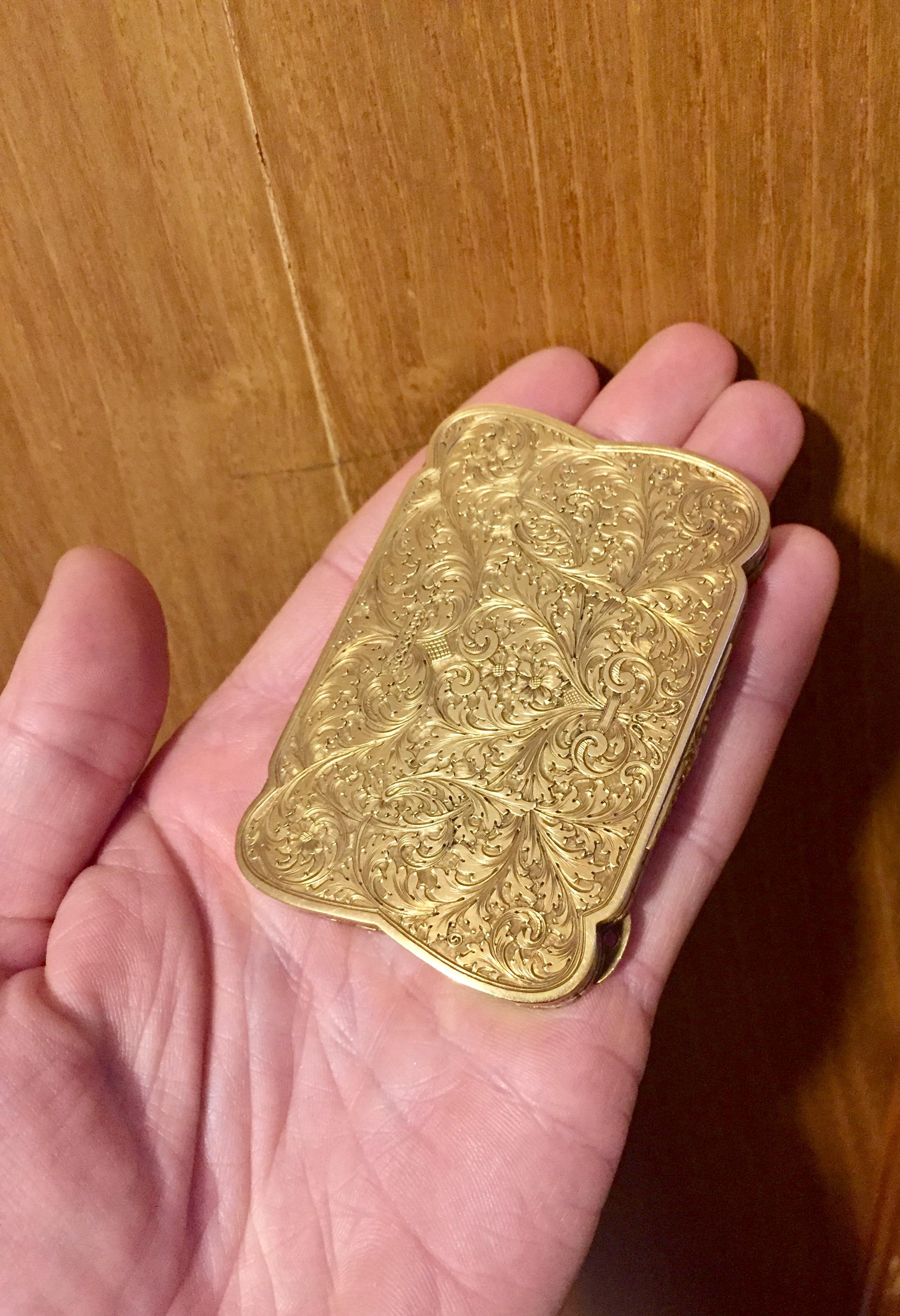 18 Karat Gold Antike antike  Box (Viktorianisch) im Angebot