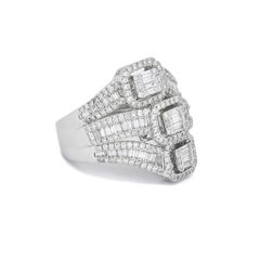 Natural Diamond 1.8 carats 18KT White Gold Cocktail Ring